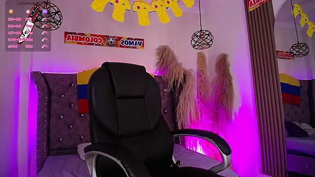 Amara_Davis1 webcam