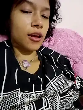 Kittyiyi webcam