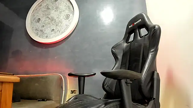 kevin_collins76 webcam