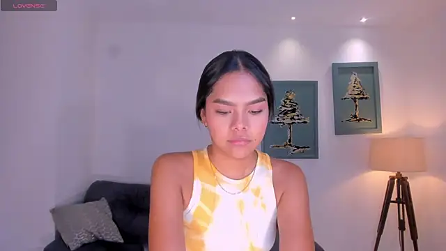 SaphiraJames