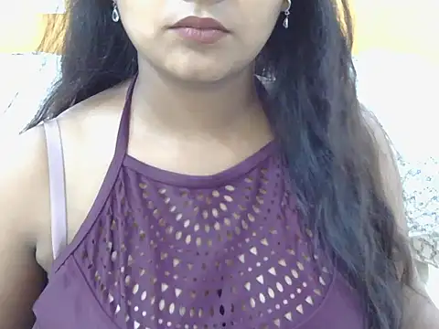 bold-kiyara webcam