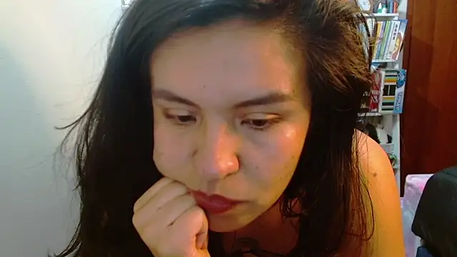 lilythdrake webcam