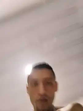 TuCanero23cm live cam on StripChat