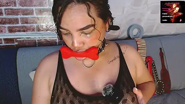 emma_bdsm_ webcam
