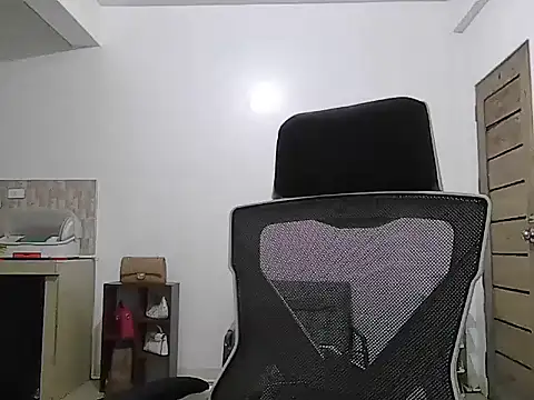 モデル: cumslut_selena69
