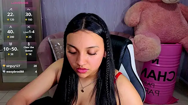 lia_harper_t webcam