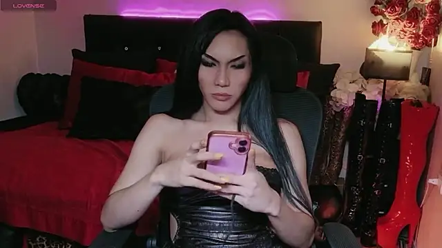 JadeScarlet_LoveLace webcam