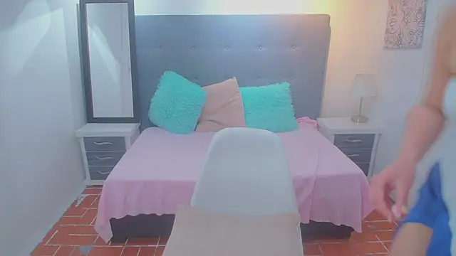 chaneelstark webcam