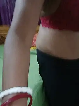 BongQueen9 webcam