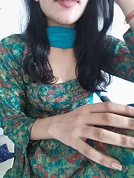 zoya_baby_ webcam