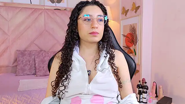 DemiJones_ webcam