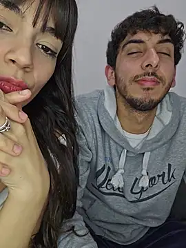 LeoyNicky98 webcam
