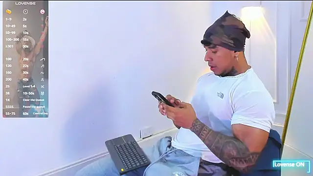 bradley_smith webcam