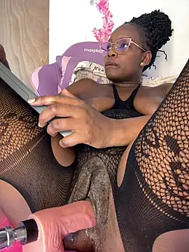 kendra_smiitch webcam