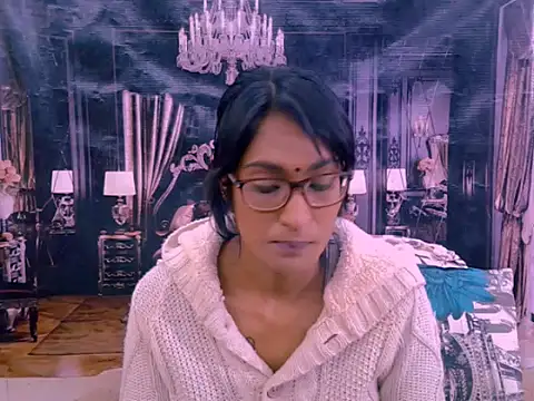 IndianRebel4u2Luv webcam