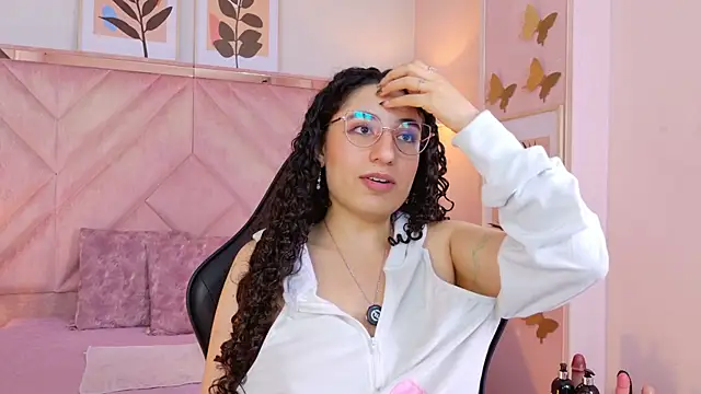 DemiJones_ webcam