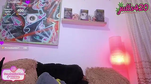 Julls420_