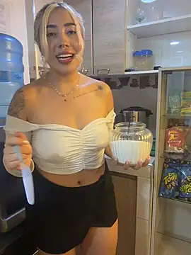 ManuelaVeeleez webcam