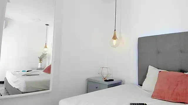 Karathorn_ webcam