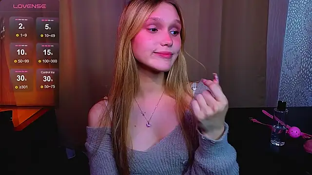 AdelineCrash webcam