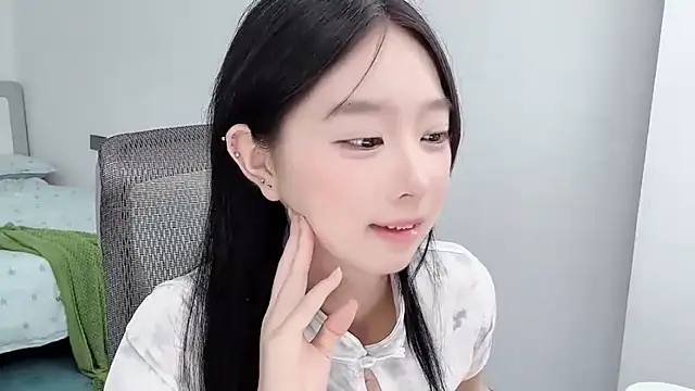 Yoyo33355 webcam