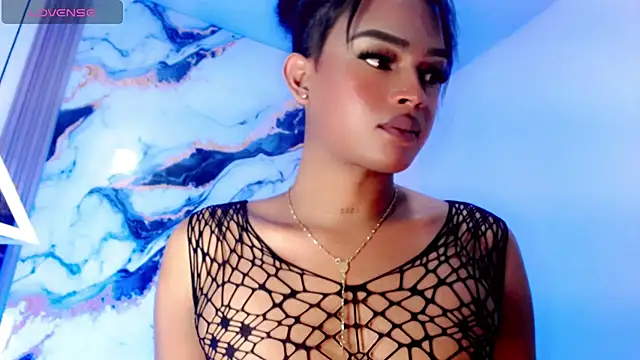 kiara_gomez__ webcam