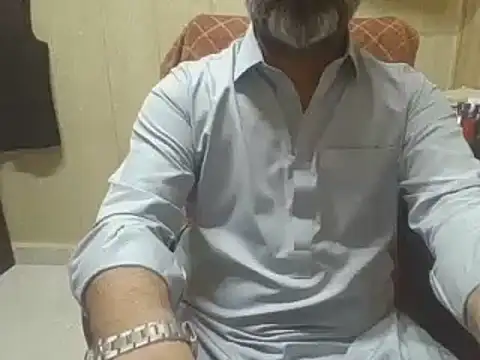 hairymaster95 webcam