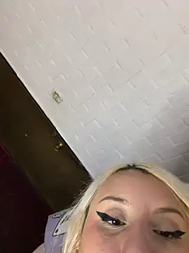 nibirunairobi69 - NibiruNairobi69's free webcam - UK Sex Cams