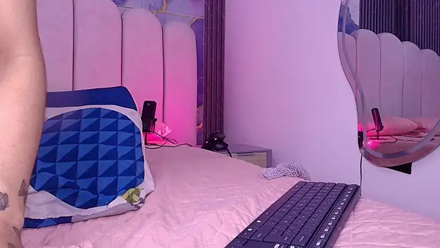 abbyrouss_ webcam