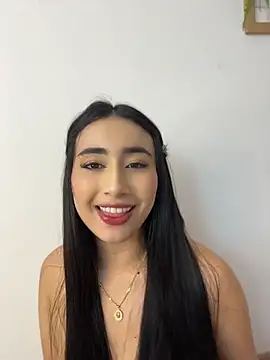 IvonneOwen webcam