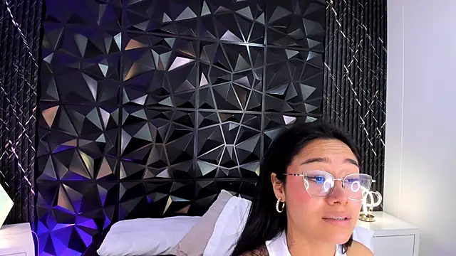 AnaiaClarck webcam