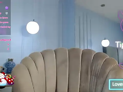 AlishaMonroe_ webcam