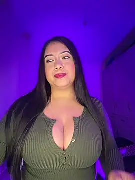 cami_ortiz__ webcam