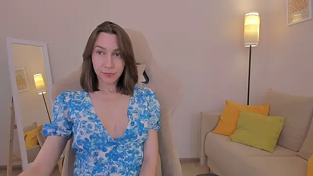 GoodGlamorGirl webcam