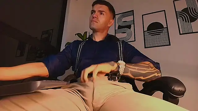 ALPHA_DOMINUS_ webcam