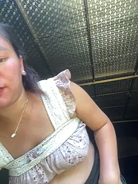 Suki-love webcam