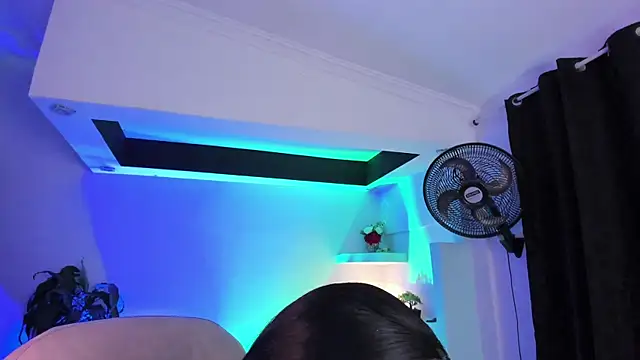 TifanyWhite_ webcam