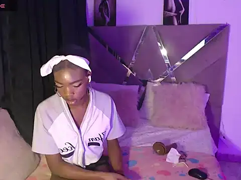 Keily_Tsx1 webcam