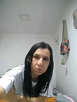 Cameron_puppy webcam