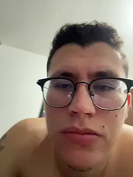 Kurtxxx22 webcam