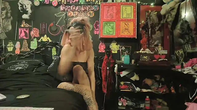 Splash_Queen420 webcam