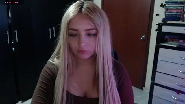 Cammile__Iryna webcam