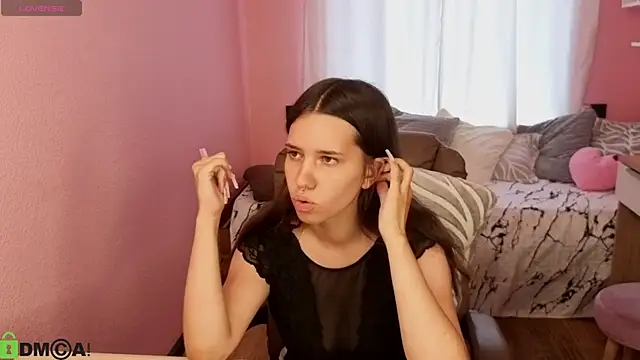Molly_Miavka webcam