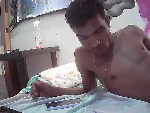 Ryan_chocolate_horny webcam