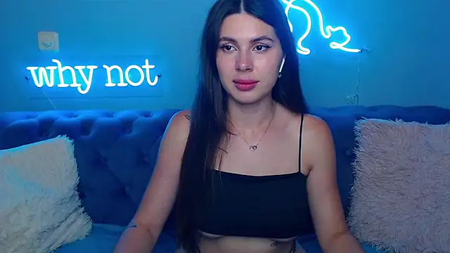 ViollinaLove webcam