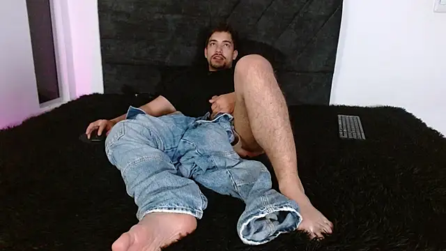 ian_daviz - Ian_Daviz's free webcam - UK Sex Cams