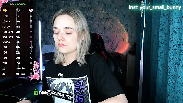 Your_small_bunny webcam
