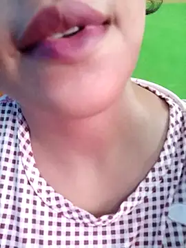 Anki-doll webcam