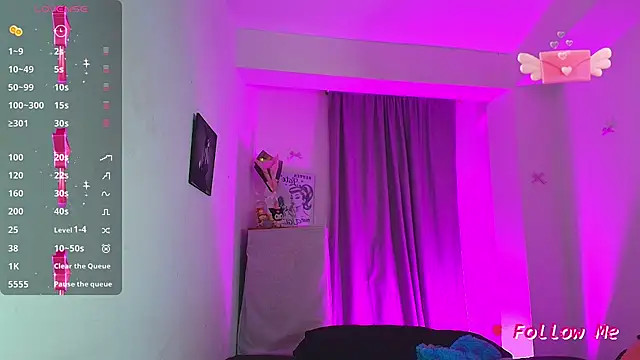 SkylerBennet webcam