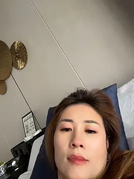 okgirl_23 webcam